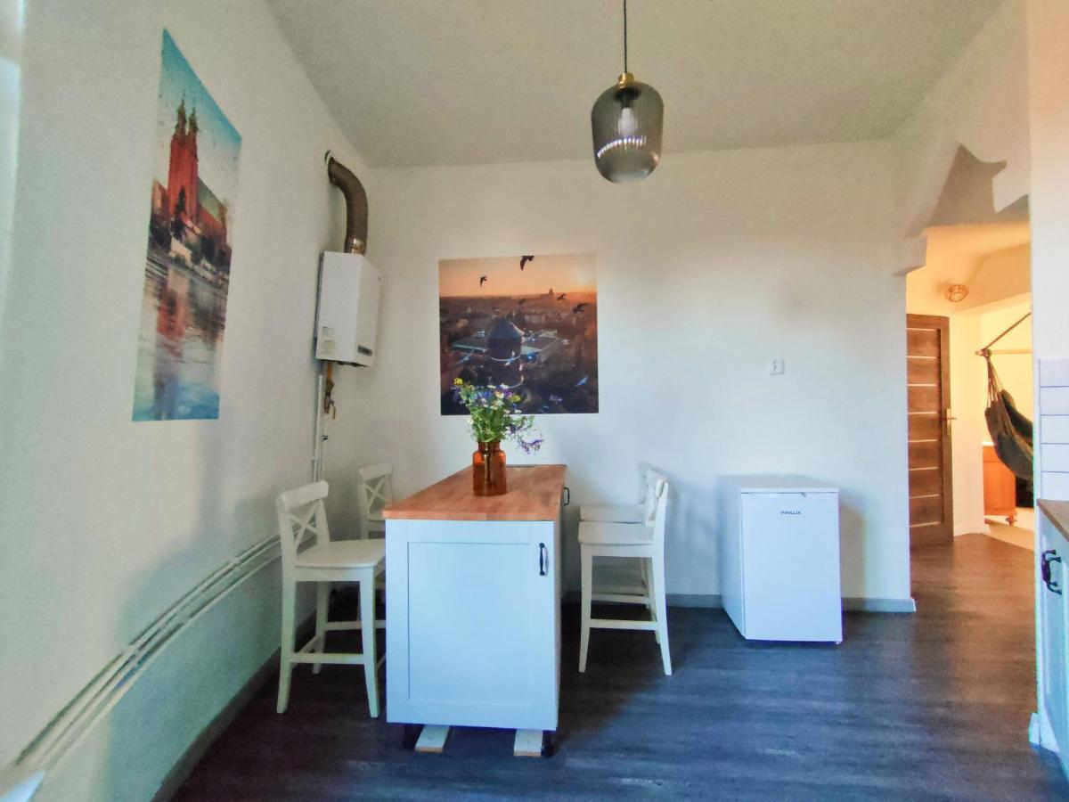 Wieza Gniezno Apartament Krolowa Exterior foto